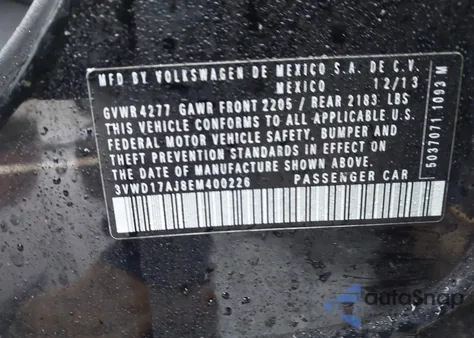 2014 Volkswagen Jetta 1.8T Se z USA, uszkodzony, nr VIN 3VWD17AJ8EM400226